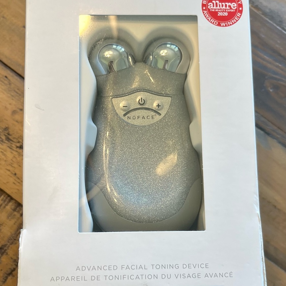 NuFace Trinity Pro - facial toning